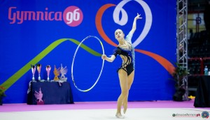 kinesis loforese giulia un cerchio sfe05927 copia simone ferraro ph copia